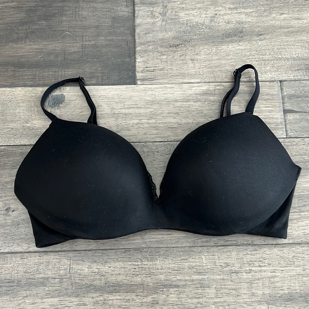 Victoria’s Secret Plunge Black Bra Size‎ 32D